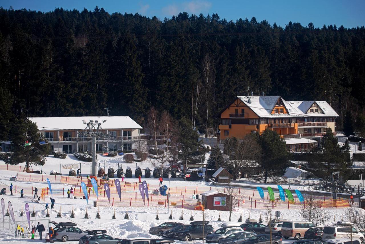 Hotel Slunecna Louka Липно над Вълтава Екстериор снимка