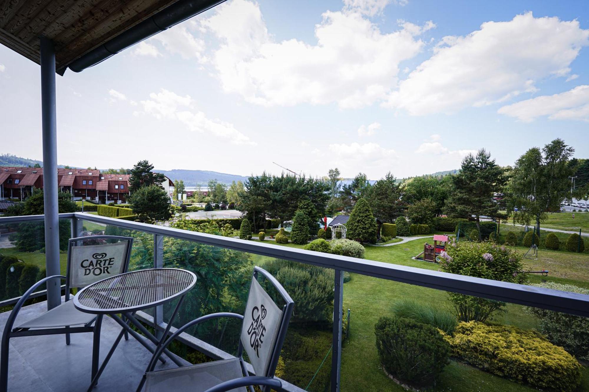 Hotel Slunecna Louka Липно над Вълтава Екстериор снимка